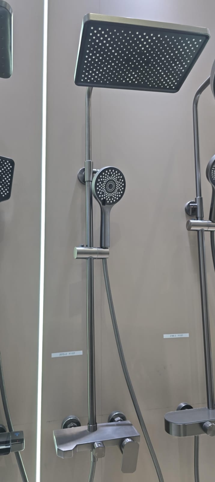 Square Rainfall Shower Column — Graphite